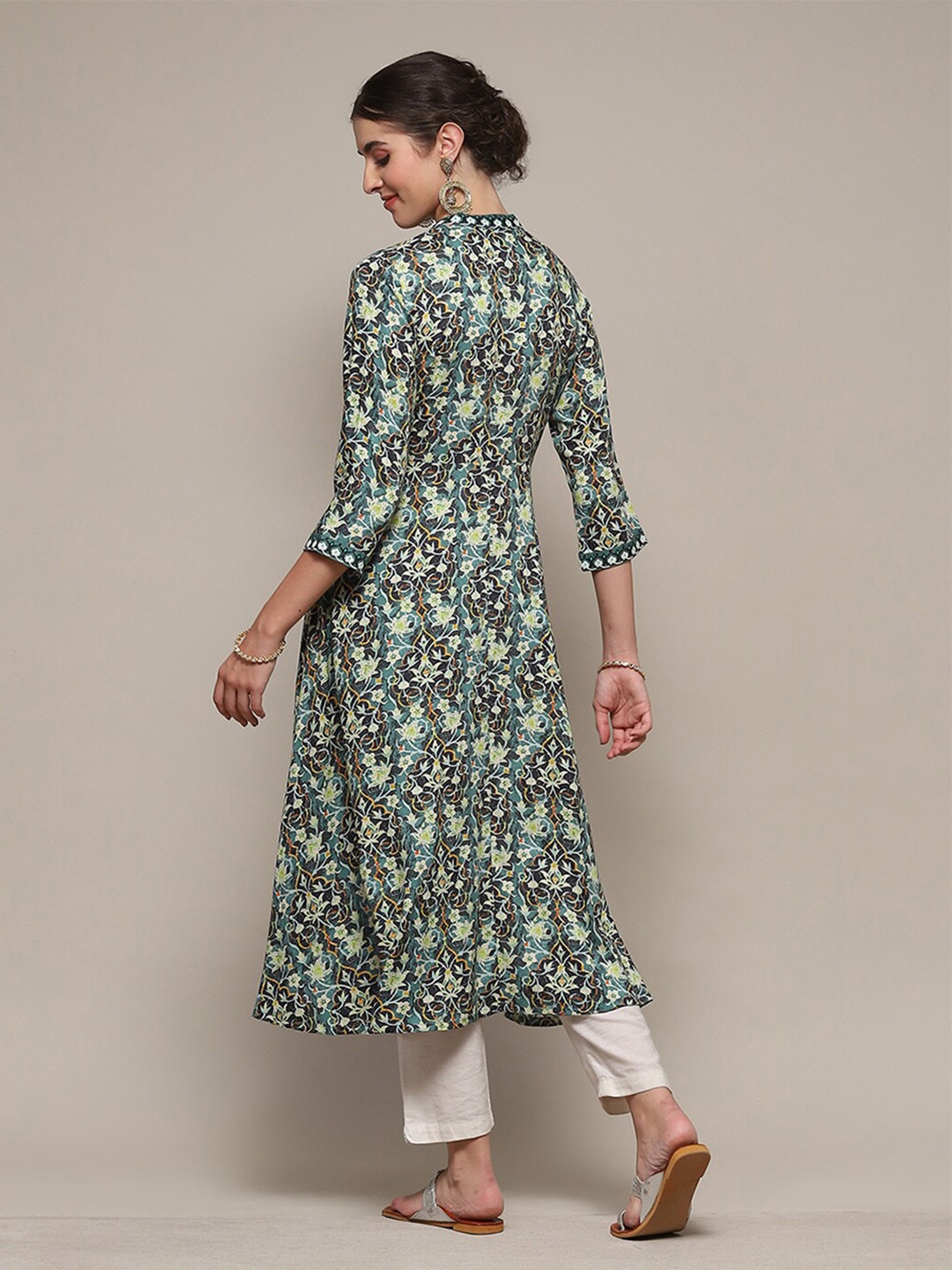 

Biba Ethnic Motifs Printed Mandarin Collar A-Line Kurta, Green