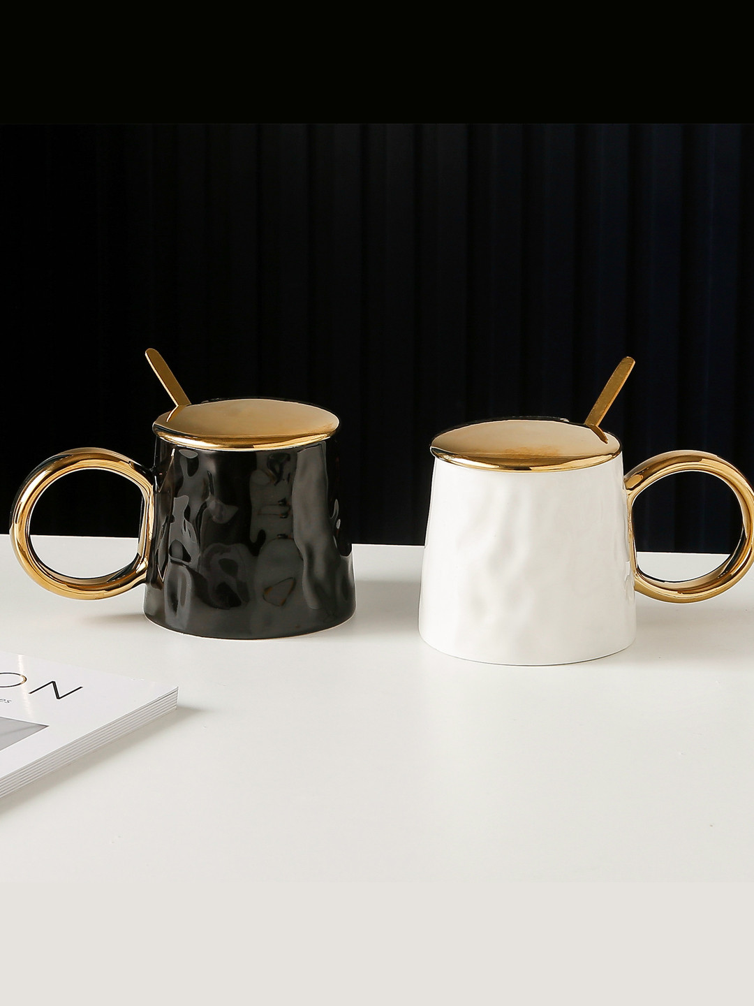 

BonZeaL White & Black 2 Pieces Ceramic Glossy Coffee Mugs With Spoons 300 ml Each