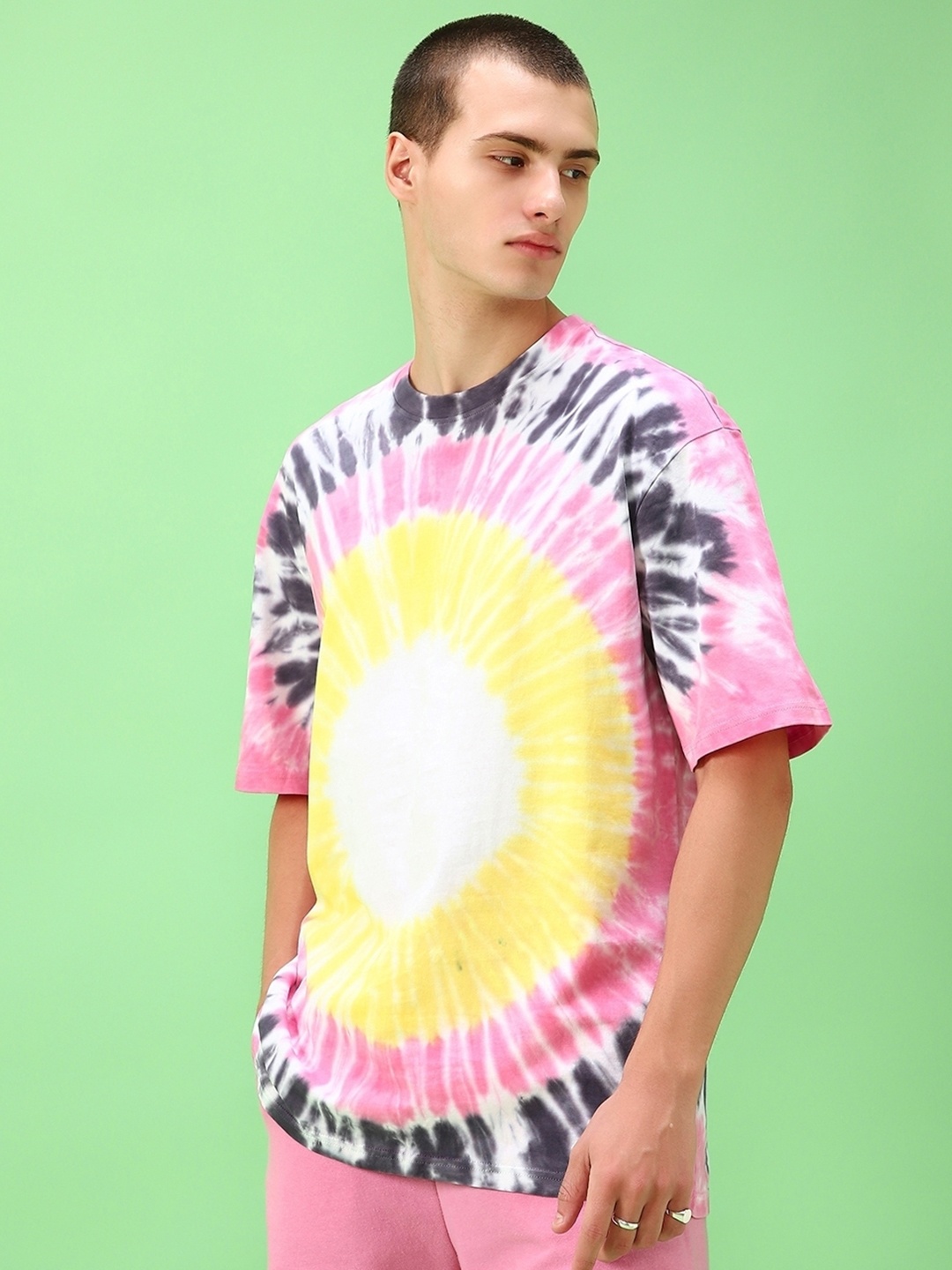 

Bewakoof Yellow Tie & Dye Drop-Shoulder Sleeves Pure Cotton Oversized T-shirt