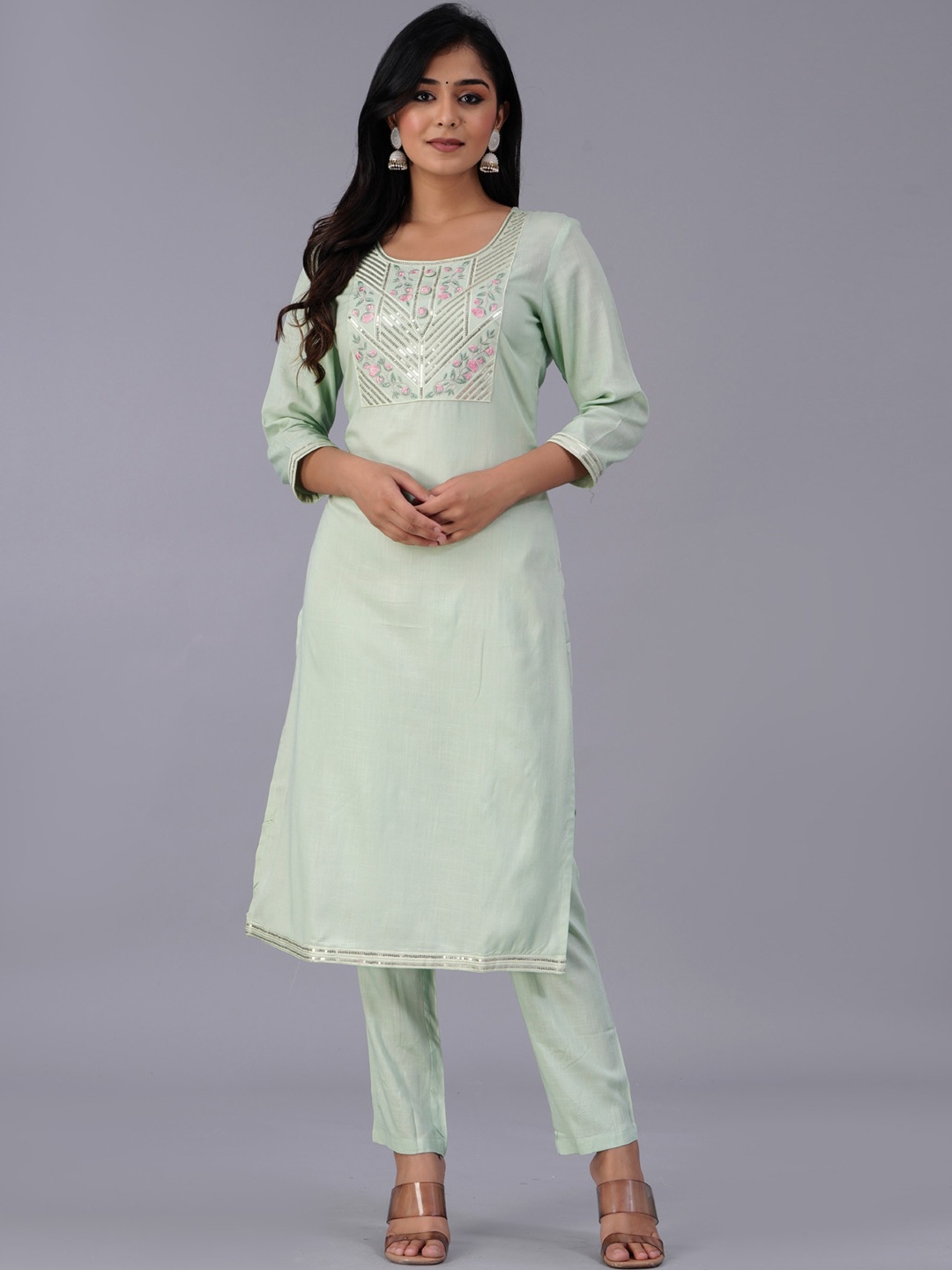

PREKSHA Floral Embroidered Regular Sequined Kurta with Trousers, Green