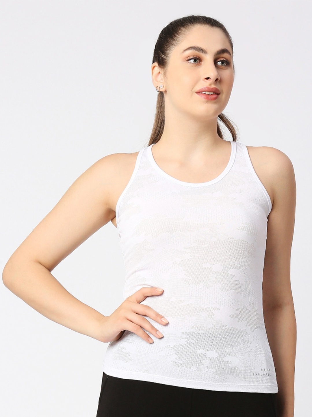 

Lovable Sport Round Neck Sleeveless Sport Tank Top, White