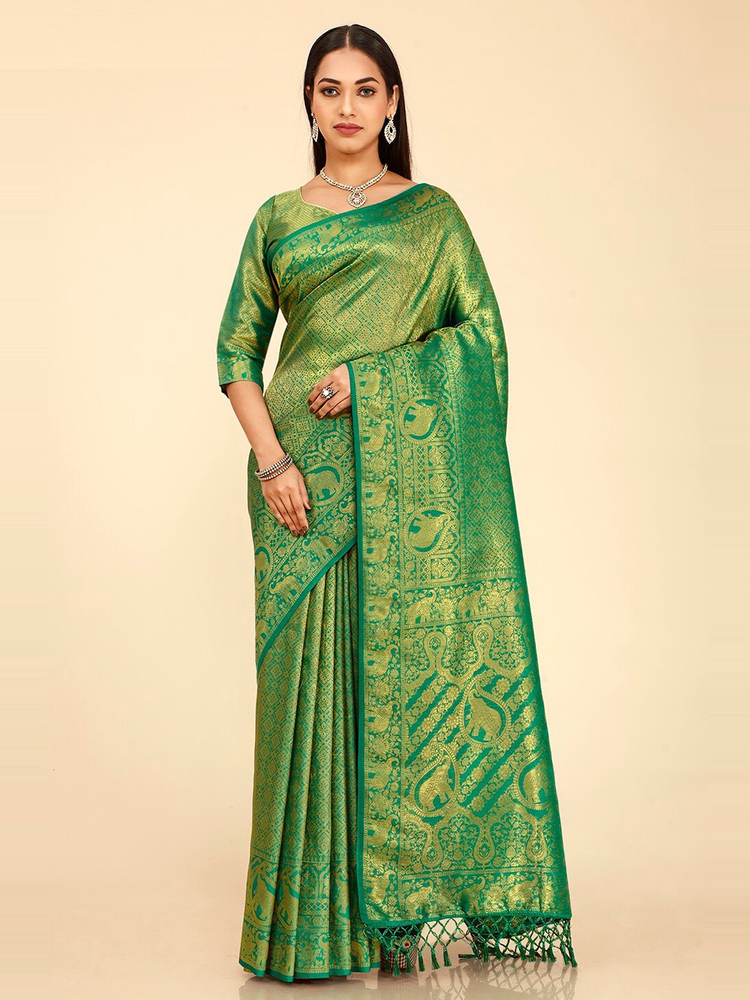 

FLOURIOUS Ethnic Motifs Zari Pure Silk Kanjeevaram Saree, Green