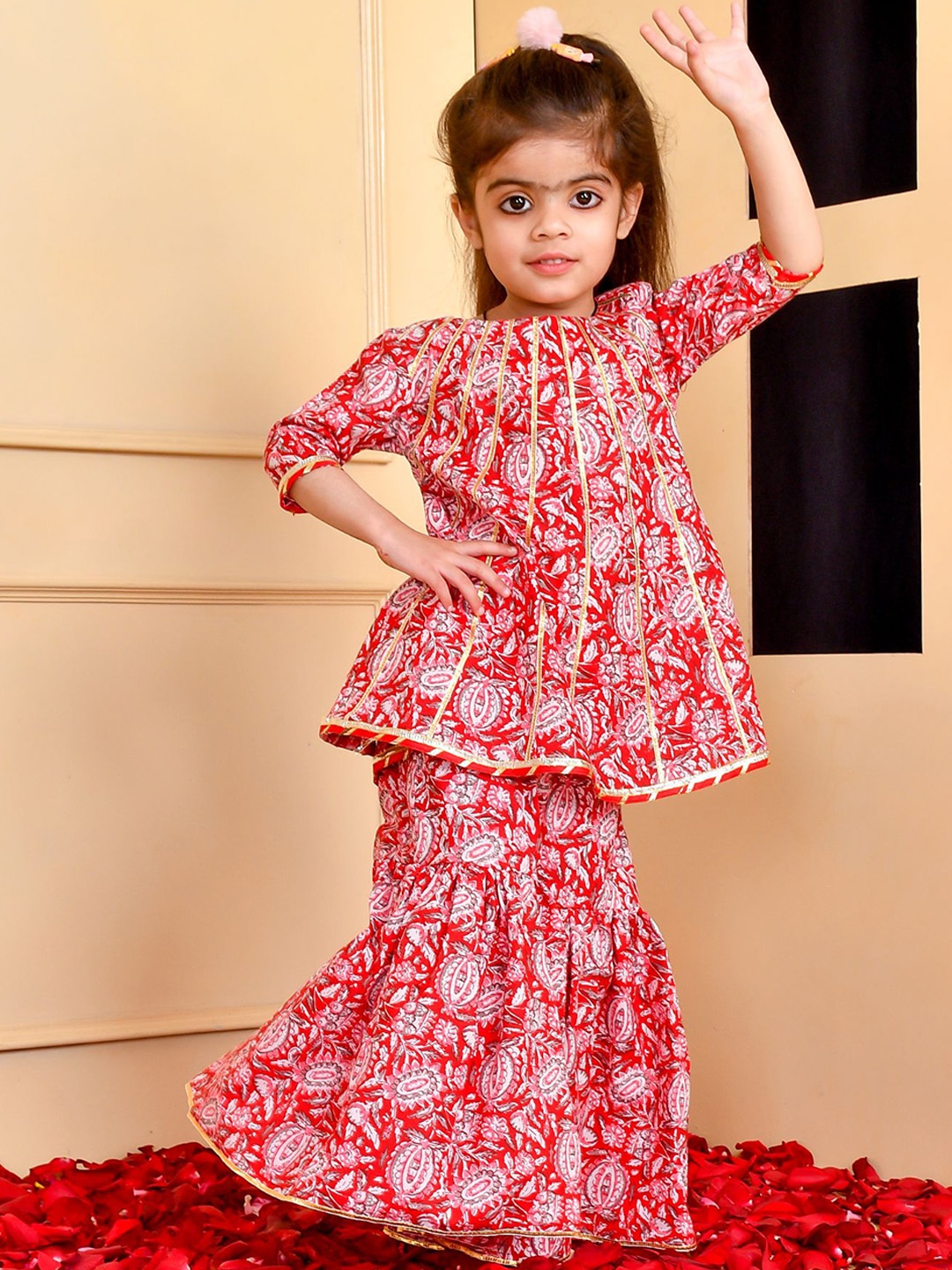 

Rangpur Girls Floral Printed Gotta Patti Pure Cotton Kurta with Sharara, Red