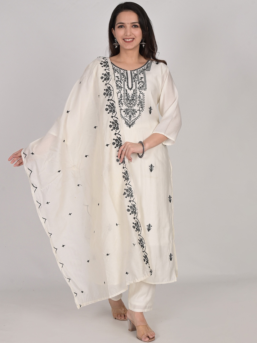 

KALINI Ethnic Motifs Embroidered Straight Kurta & Trousers & With Dupatta, Off white