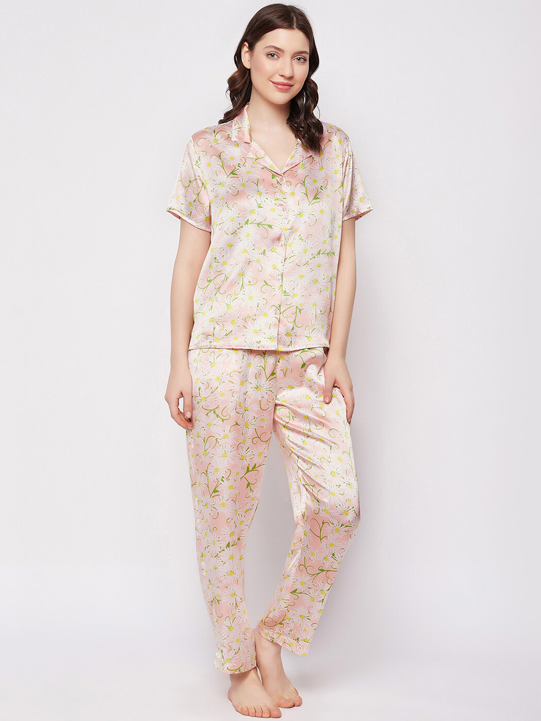 

Clovia Floral Printed Satin Night suit, Peach