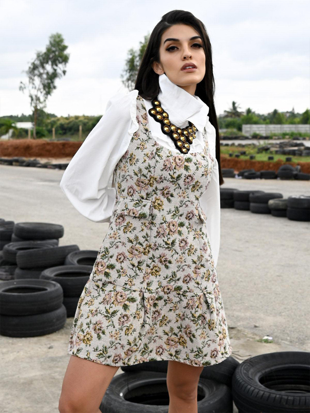 

ODETTE Embellished Beaded Choker Necklace, Black