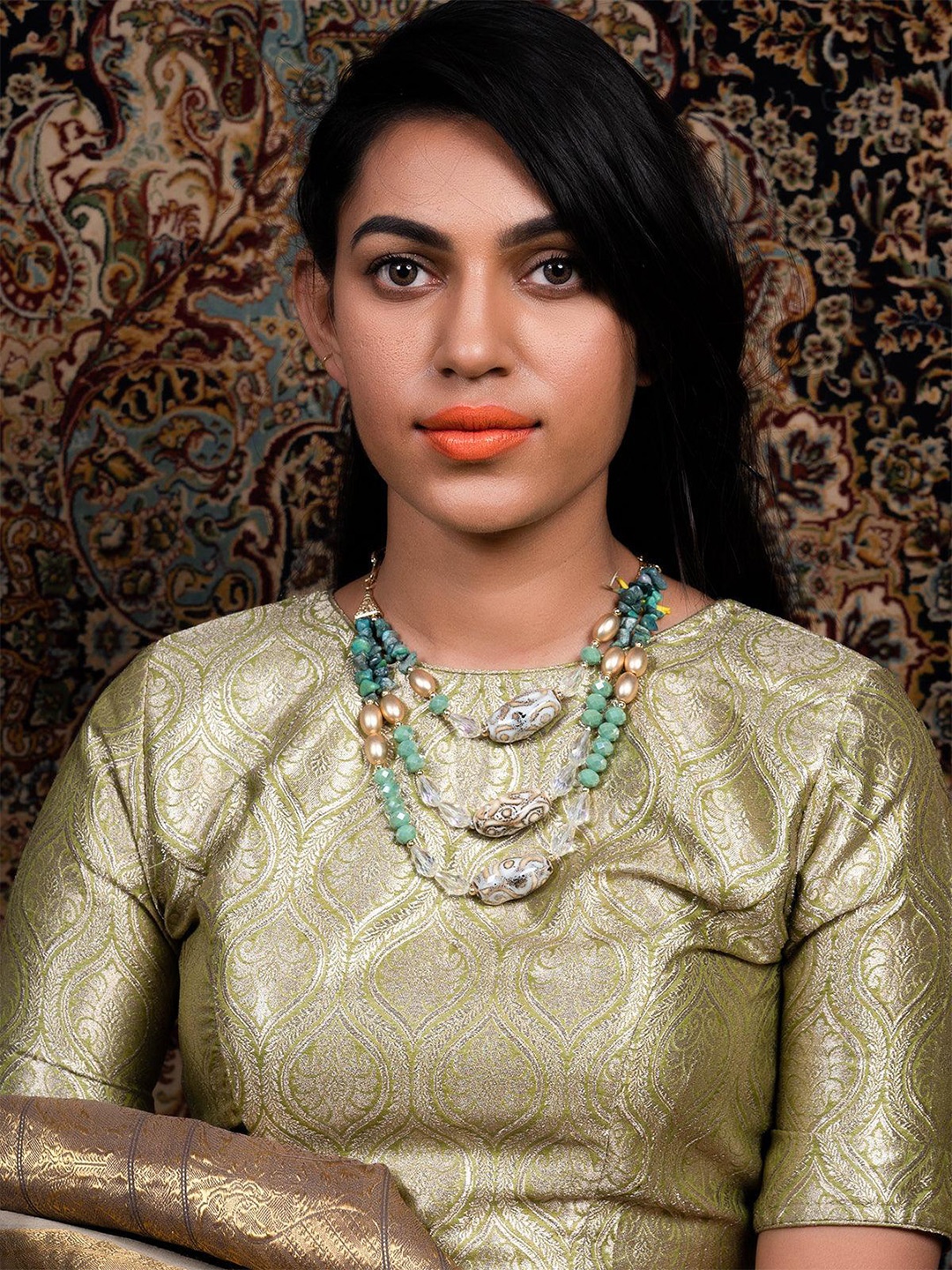 

ODETTE Gold-Plated Crystals Layered Necklace