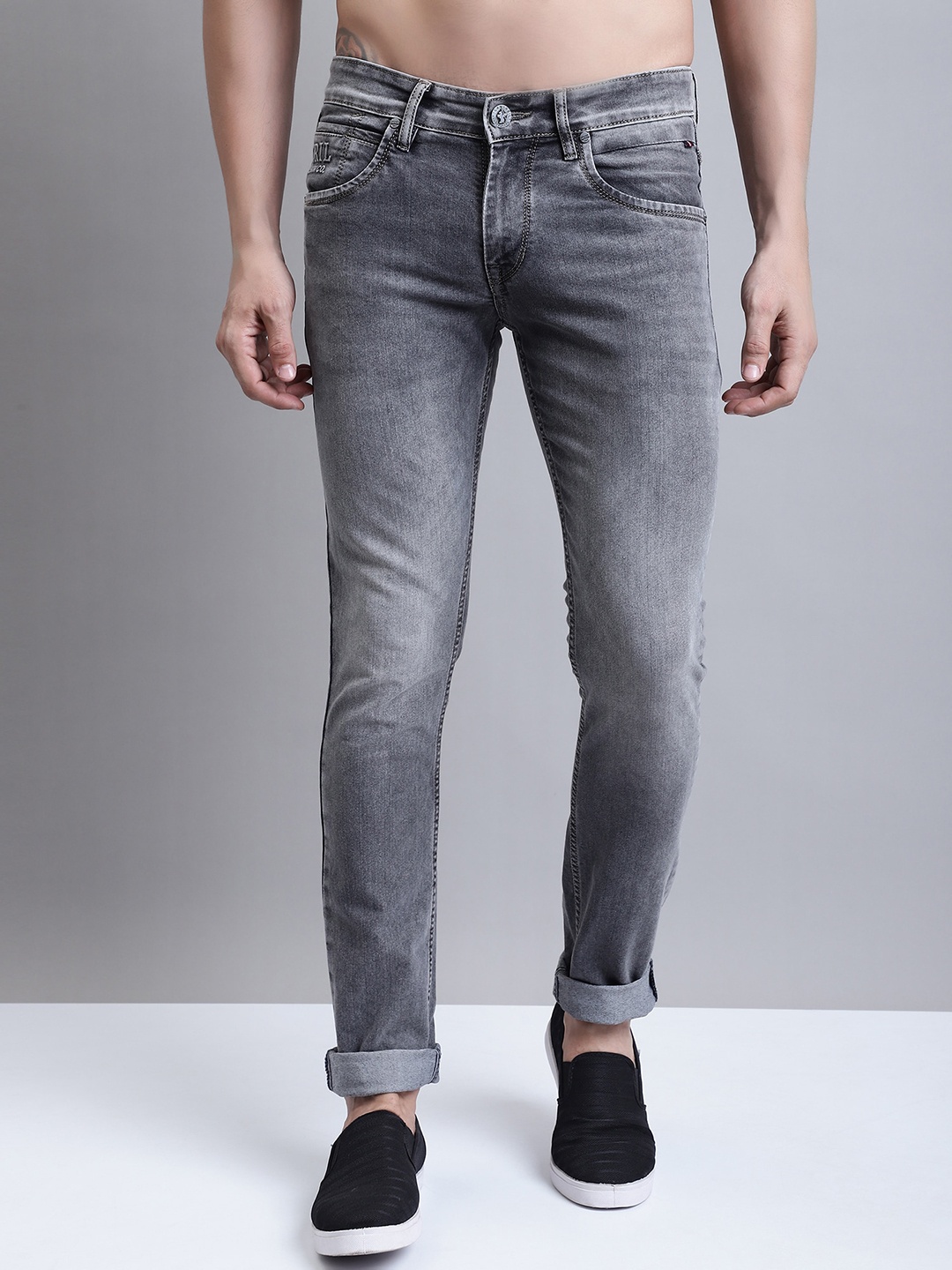 

Cantabil Men Comfort Heavy Fade Jeans, Grey
