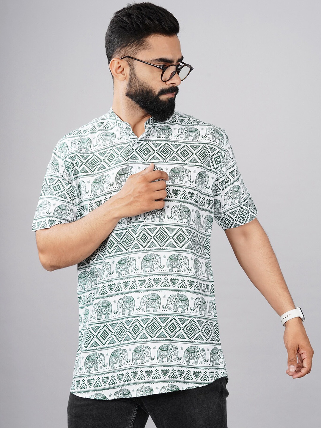 

Elepants Ethnic Motif Printed Shirt Collar Kurta, White