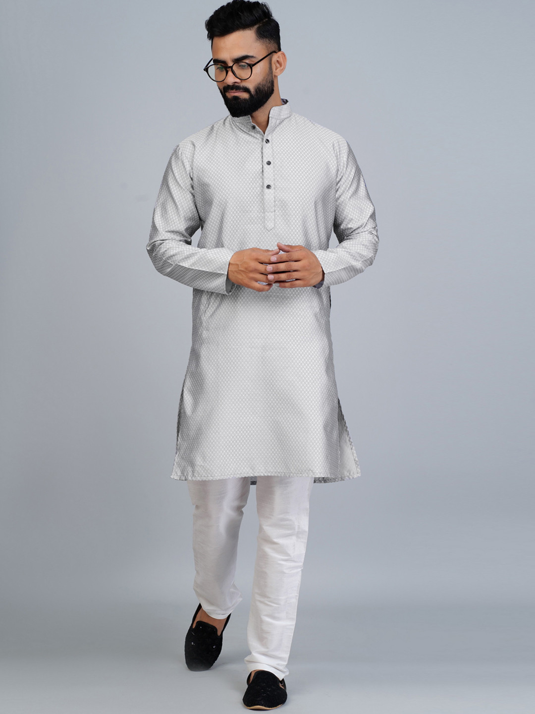 

Elepants Self Design Mandarin Collar Kurta, Silver