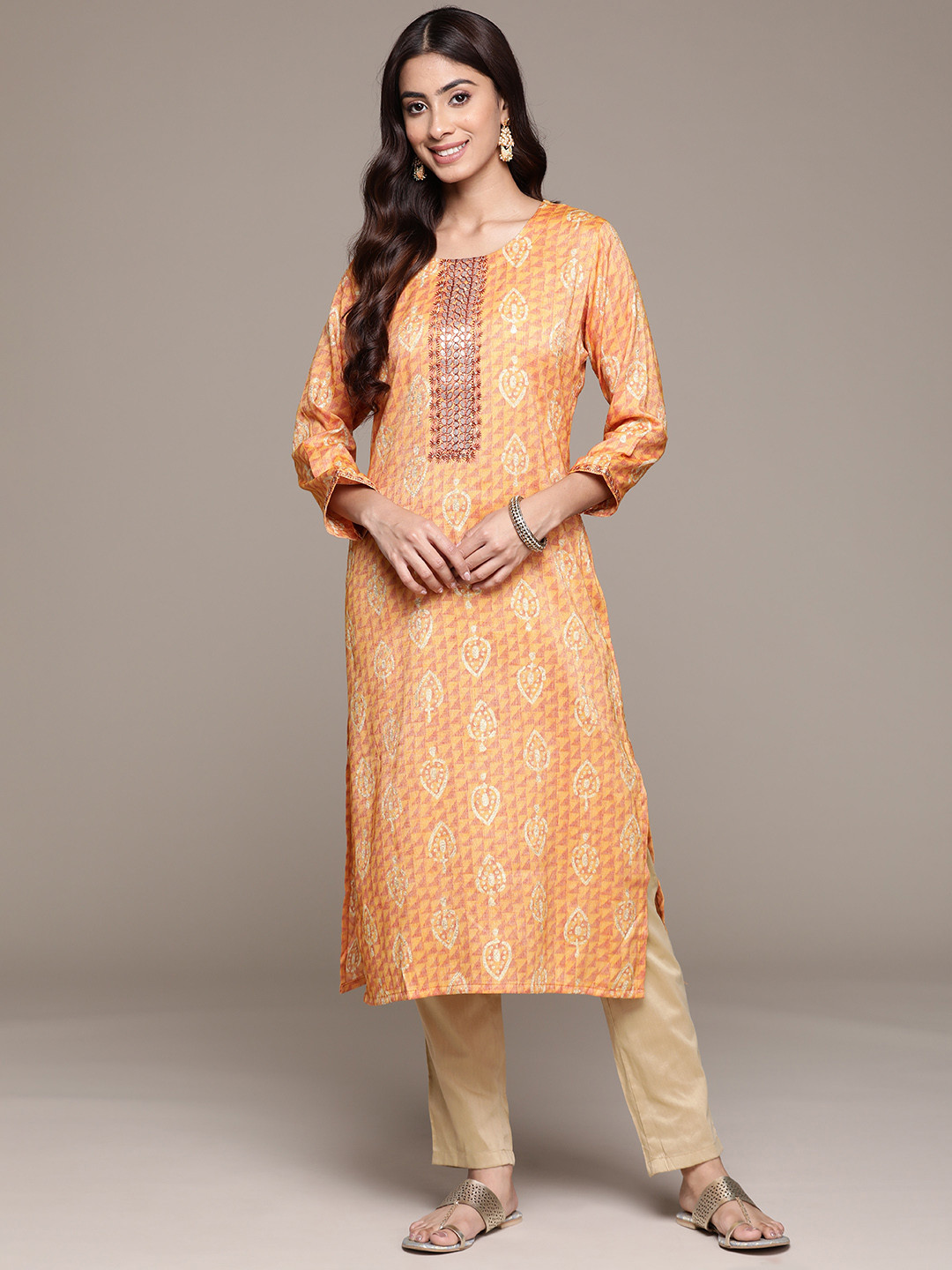 

Ishin Ethnic Motifs Printed Mirror Work Kurta, Yellow