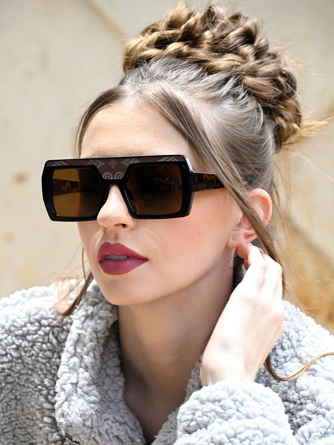 

ODETTE Women Oversized Rectangular Sunglasses With UV Protected Lens, Brown