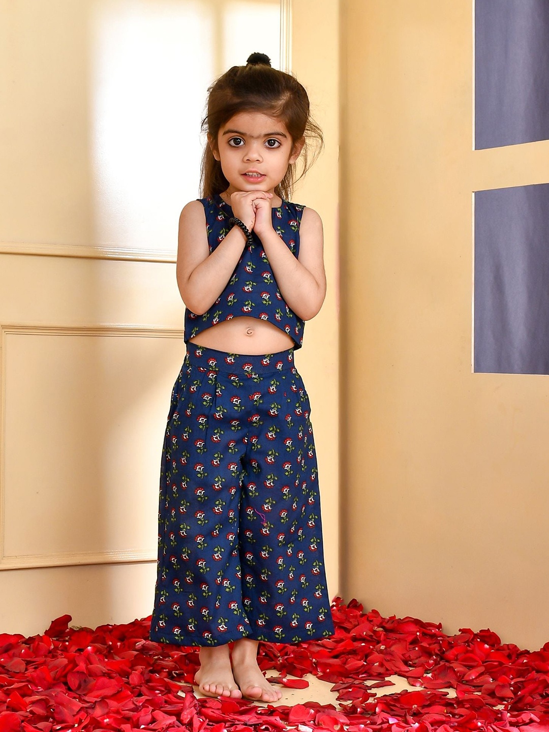 

Rangpur Girls Printed Pure Cotton Top with Trousers, Navy blue