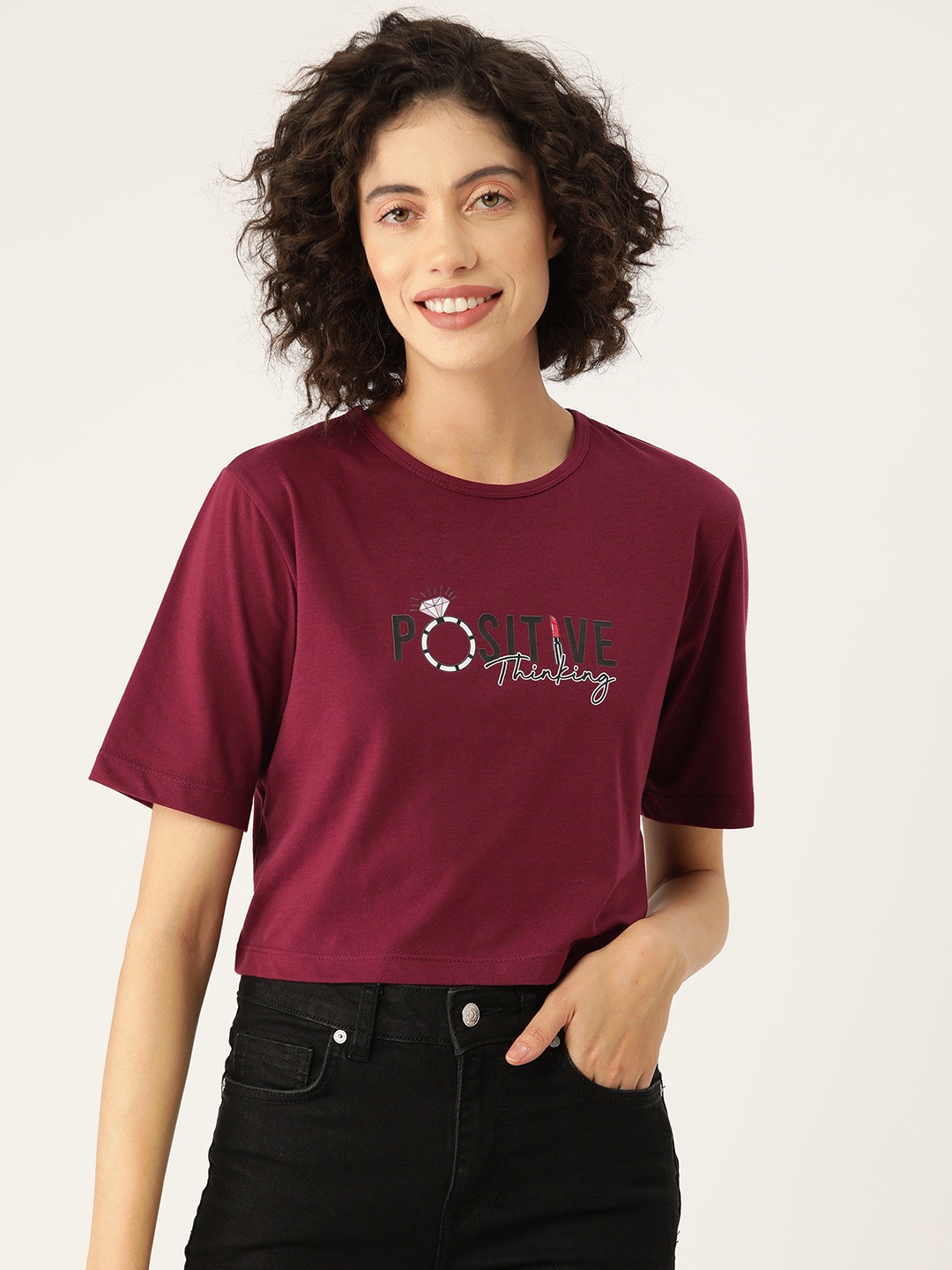 

Slenor Women Graphic Printed Crop T-shirt, Maroon