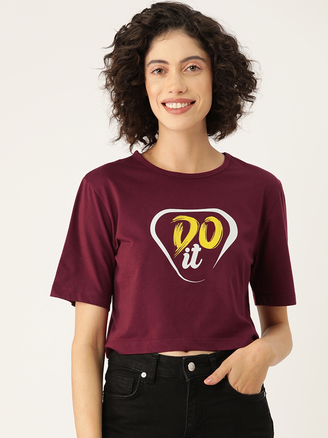 

Slenor Women Graphic Printed Crop T-shirt, Maroon