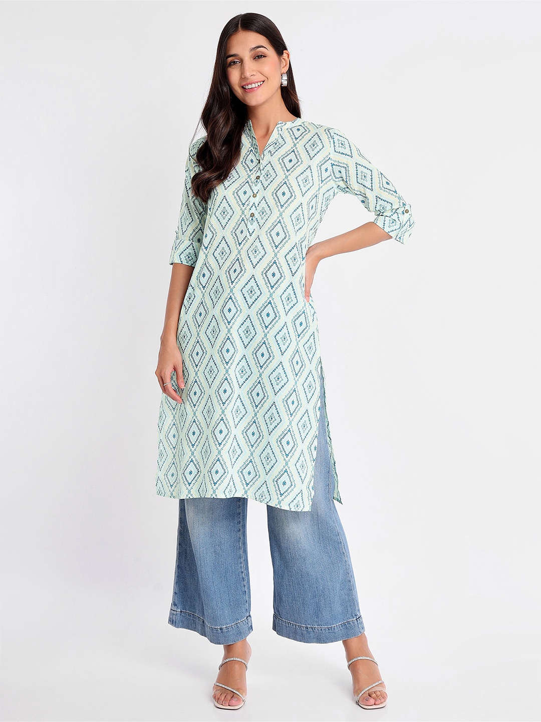 

Beyoung Geometric Printed Mandarin Collar Block-Printed Straight Kurta, White