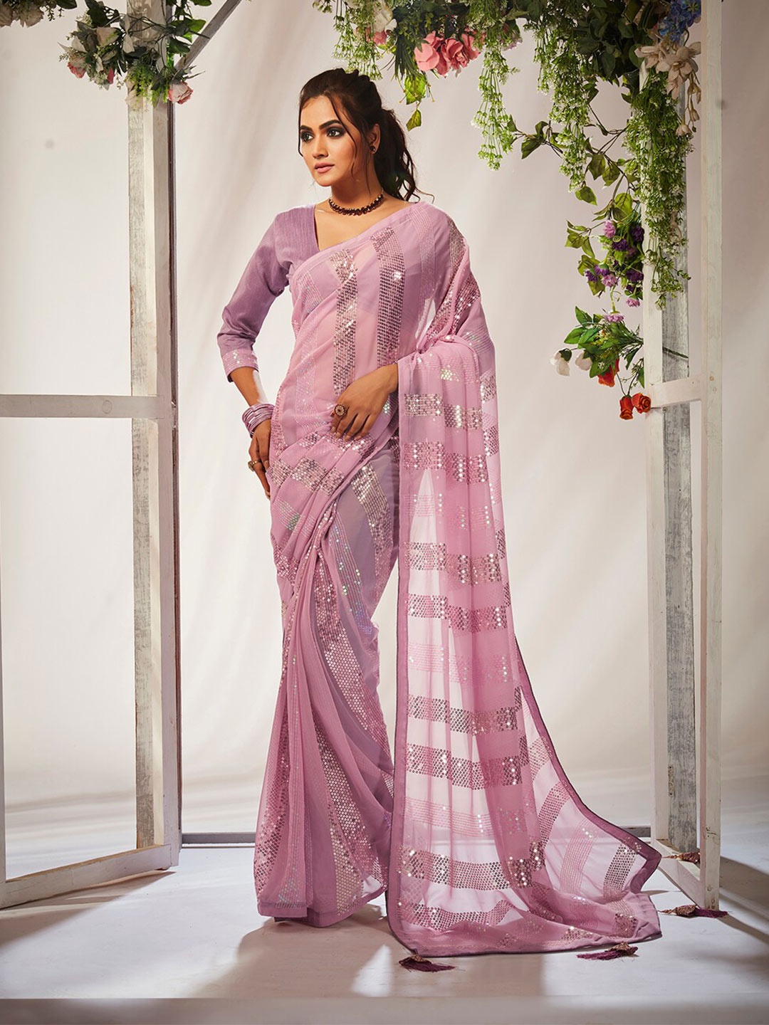 

Mitera Embellished Sequinned Pure Georgette Saree, Pink