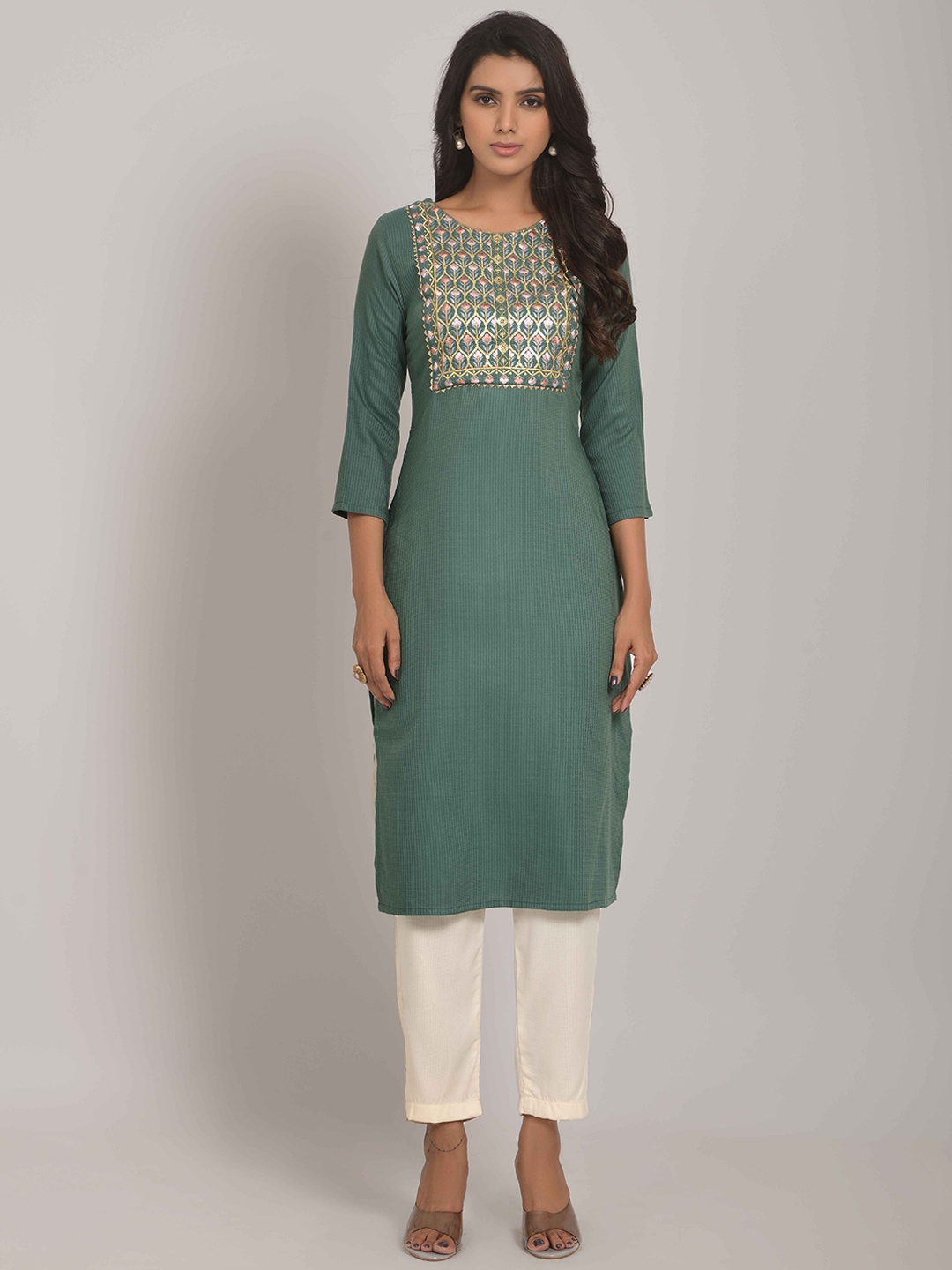 

Happy Design Floral Printed Yoke Design straight Kurta, Green