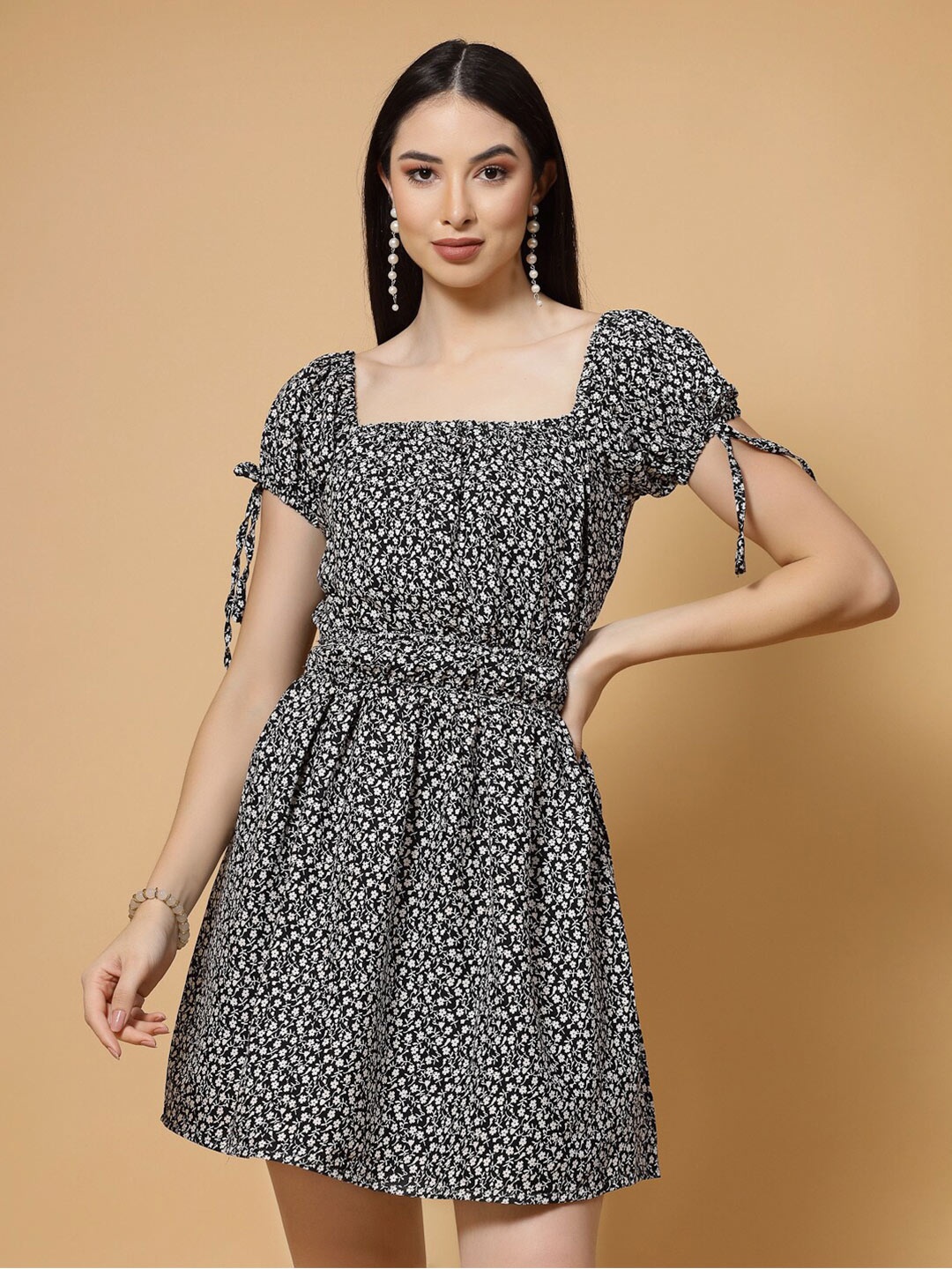 

MISS AYSE Floral Printed Gathered Detailed Square Neck Puff Sleeve A-Line Dress, Black