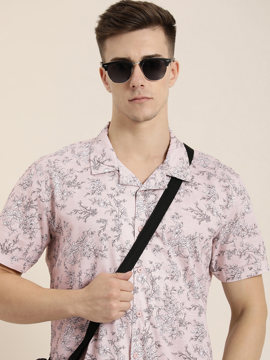 

Moda Rapido Men Slim Fit Floral Printed Opaque Casual Shirt, Pink