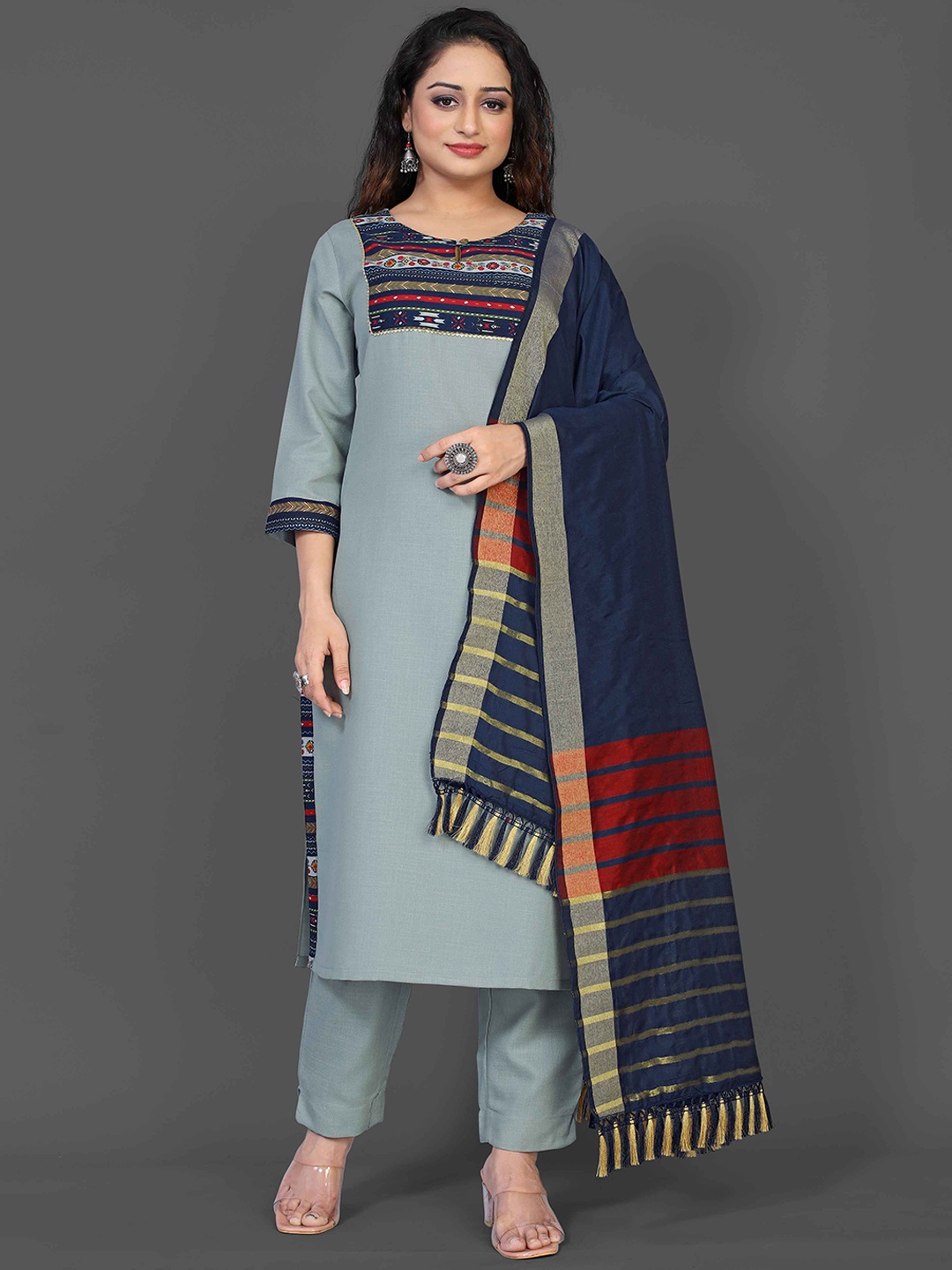 

Happy Design Yoke Design Regular Gotta Patti Kurta With Trousers & Dupatta, Grey