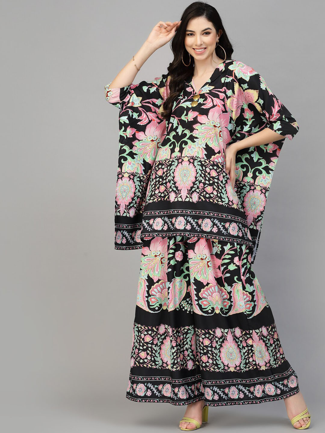 

TANKHI Floral Printed Kaftan Top With Palazzo Co-Ords Set, Black