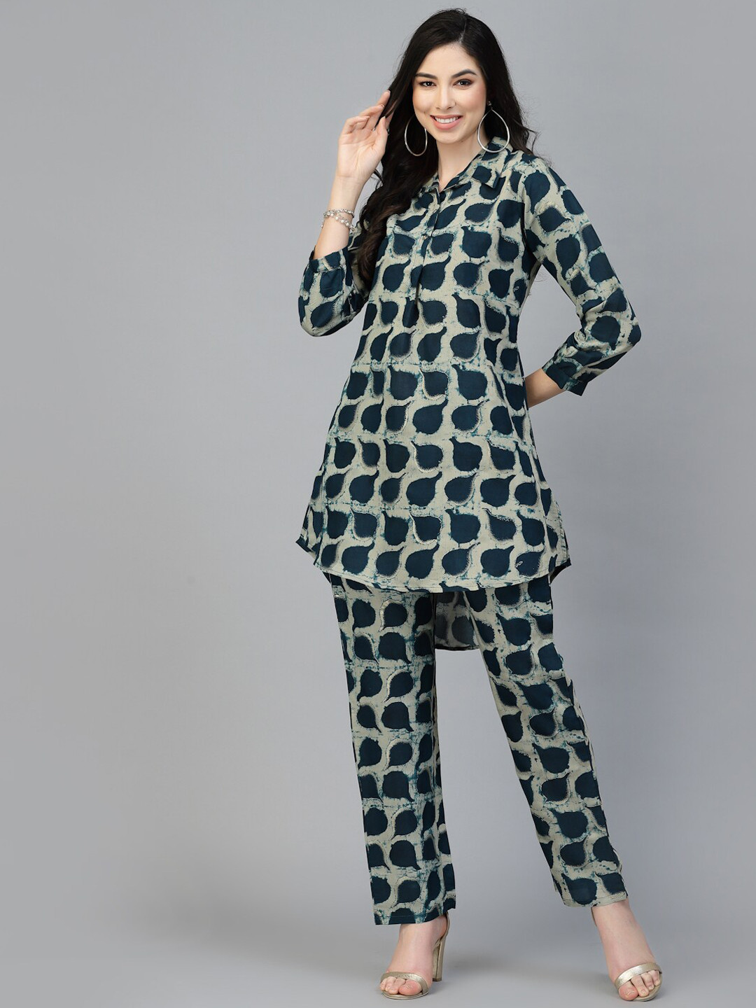 

Sangria Printed Top & Trouser, Green