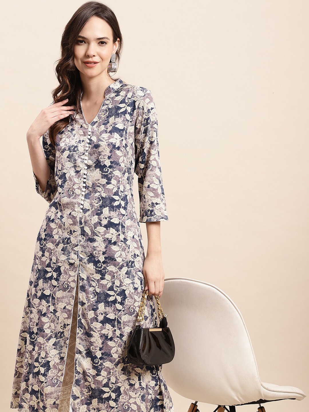 

Anouk Navy Blue & Off White Floral Printed Mandarin Collar Cotton A-Line Kurta