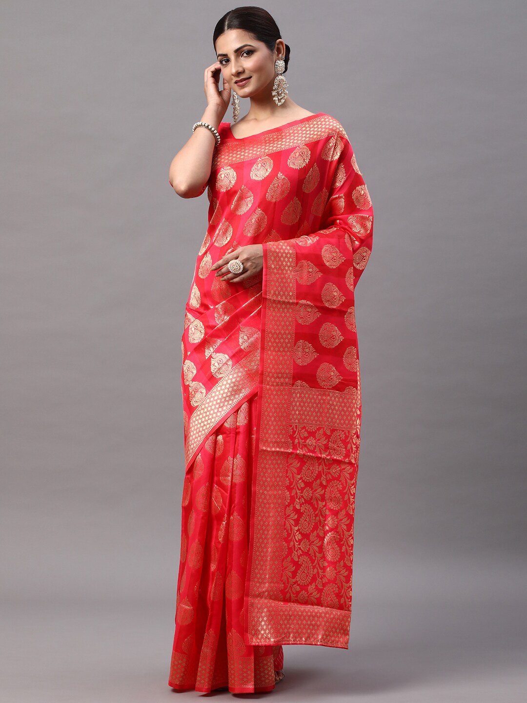 

Mitera Red & Gold-Toned Ethnic Motifs Woven Design Zari Silk Blend Kanjeevaram Saree