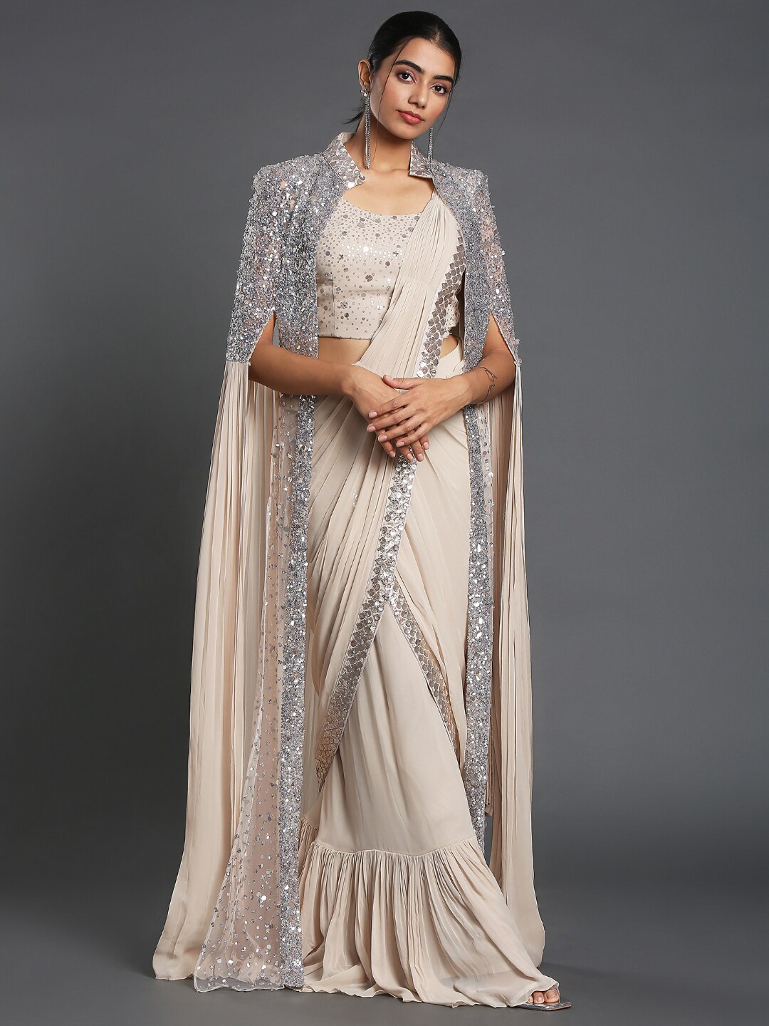 

Angroop Embellished Sequinned Saree, Cream
