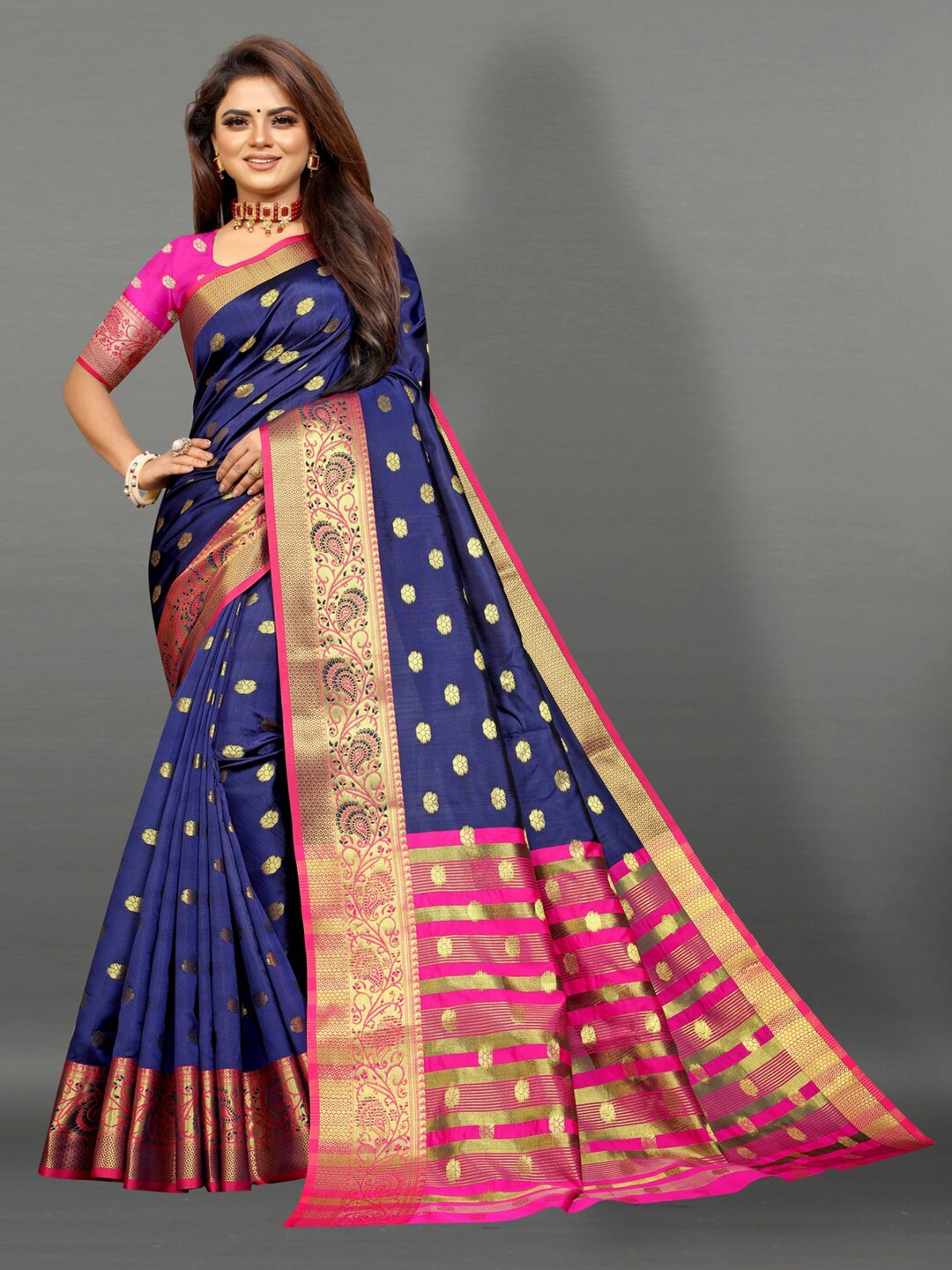 

MOKSHA DESIGNS Floral Woven Design Zari Pure Silk Kanjeevaram Saree, Navy blue
