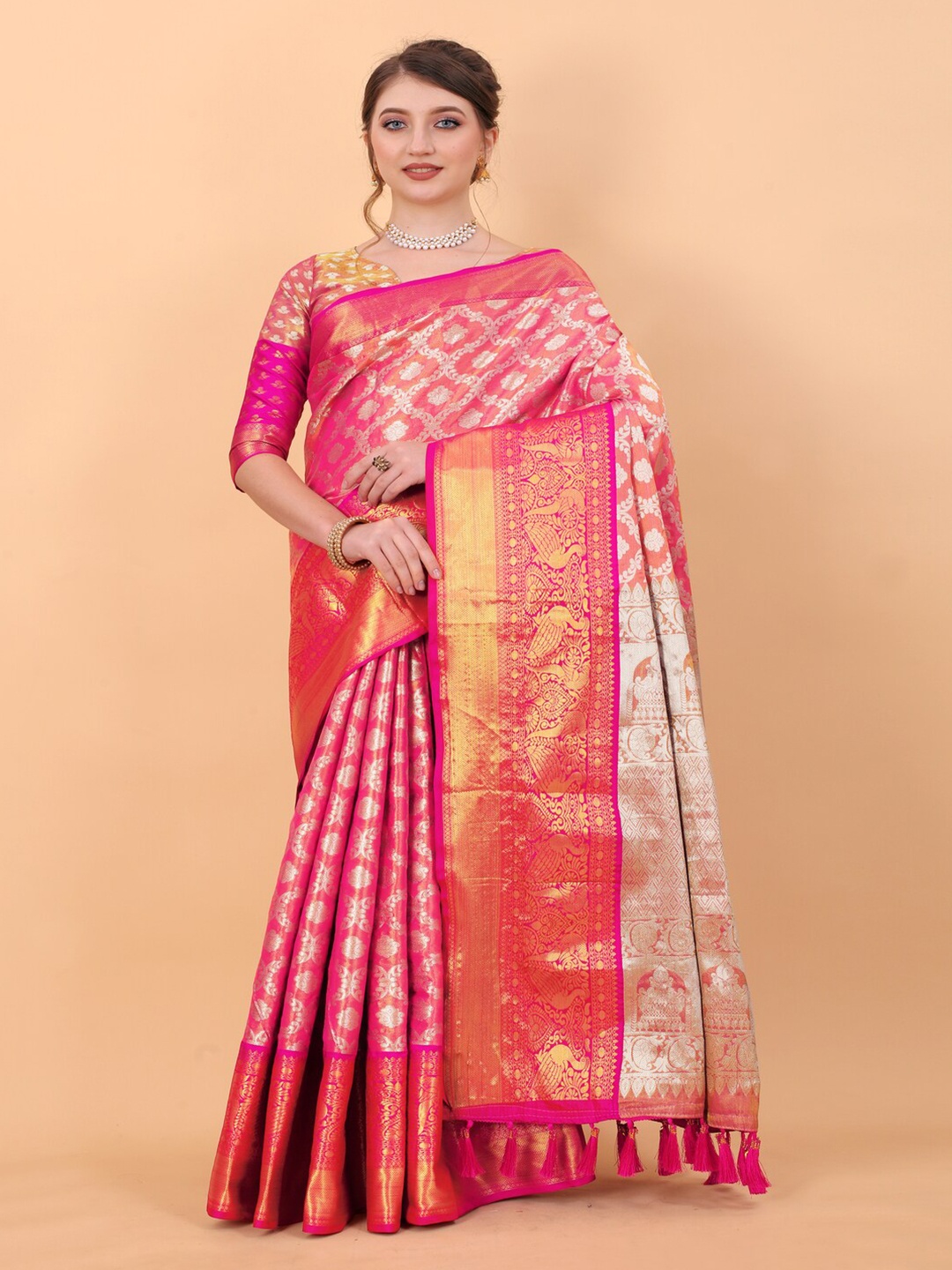 

MOKSHA DESIGNS Woven Design Zari Detailed Pure Silk Banarasi Saree, Pink