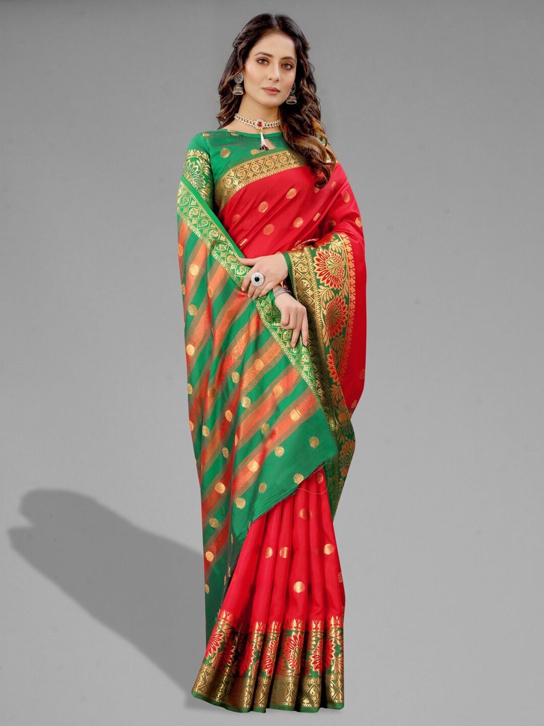 

MOKSHA DESIGNS Ethnic Motifs Woven Design Zari Pure Silk Banarasi Saree, Red