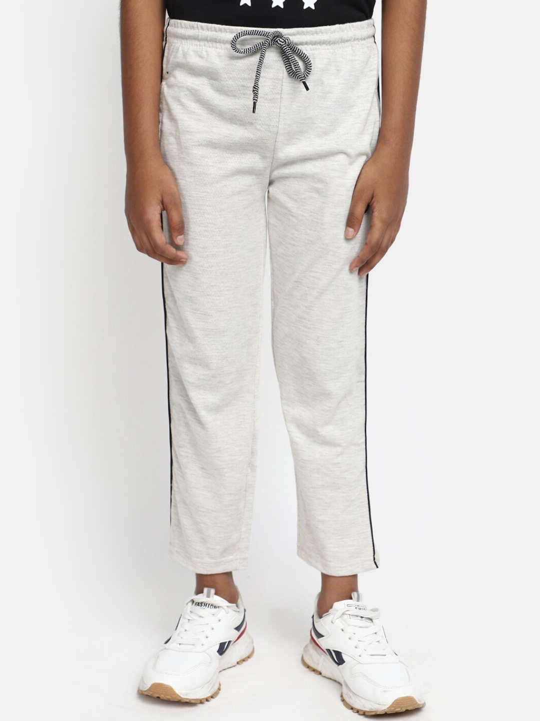

V-Mart Boys Cotton Trackpant, Grey