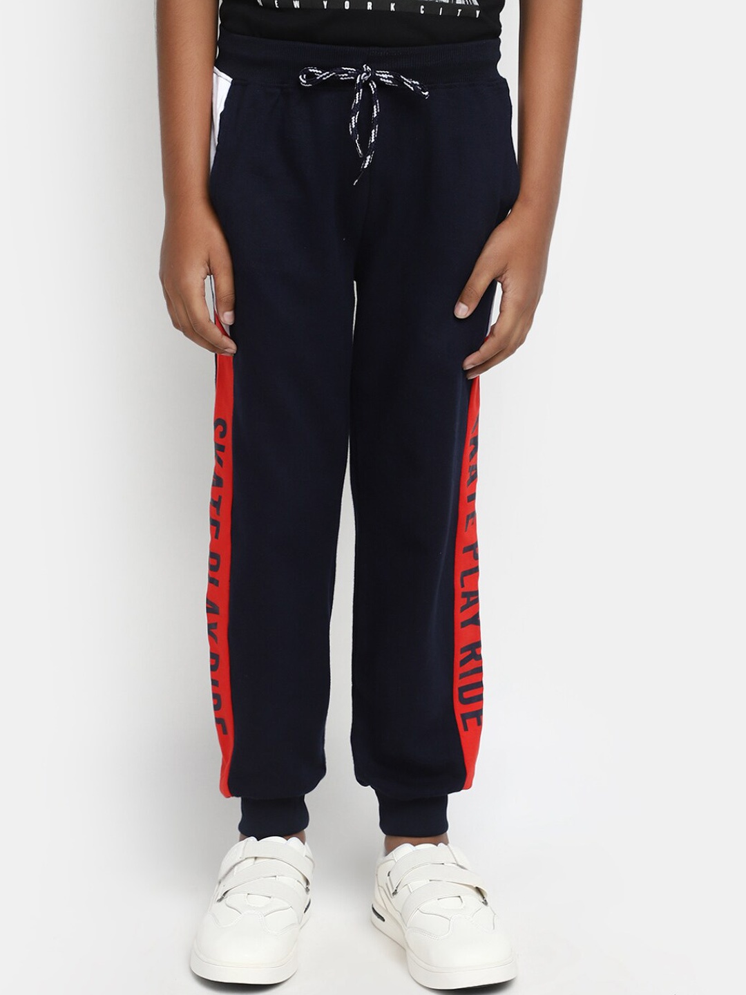 

V-Mart Boys Printed Cotton Loop Knit Joggers, Blue