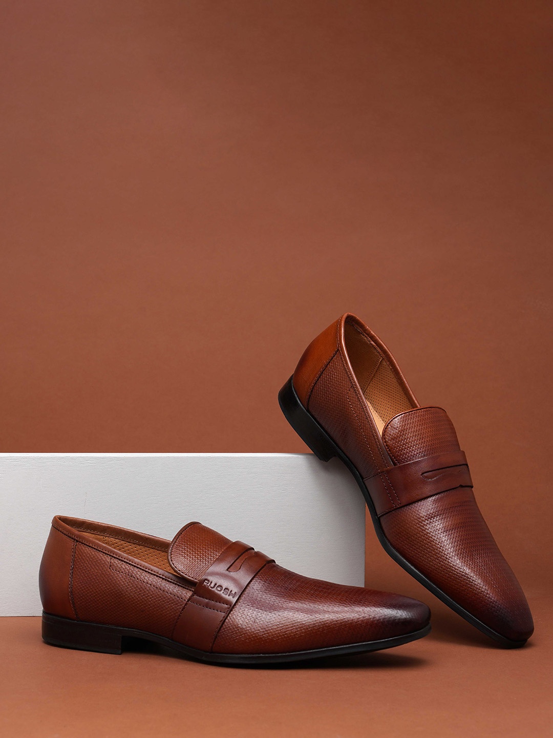 

Ruosh Men Textured Leather Formal Loafers, Tan