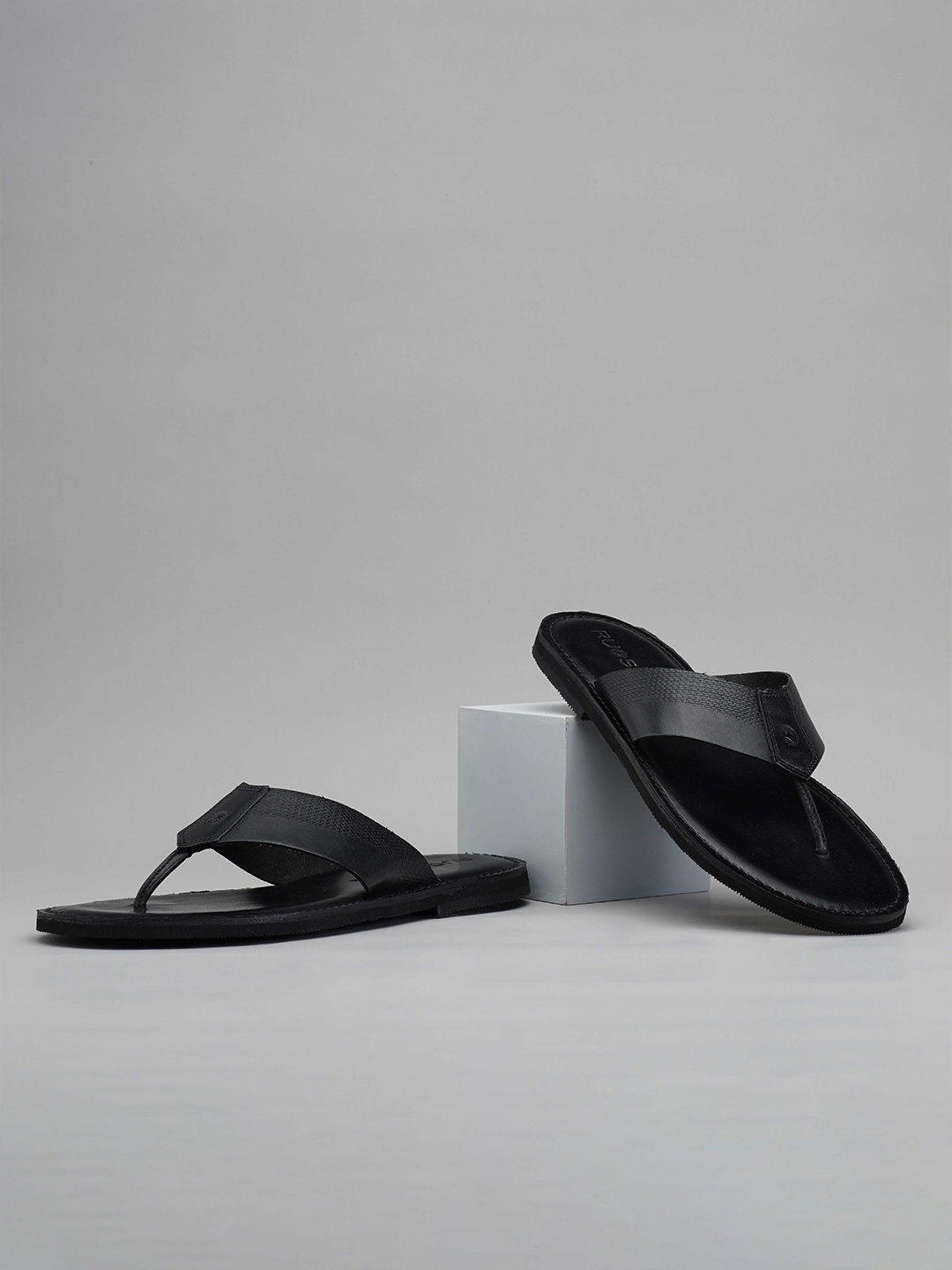 

Ruosh Men Textured Leather Comfort Sandals, Black