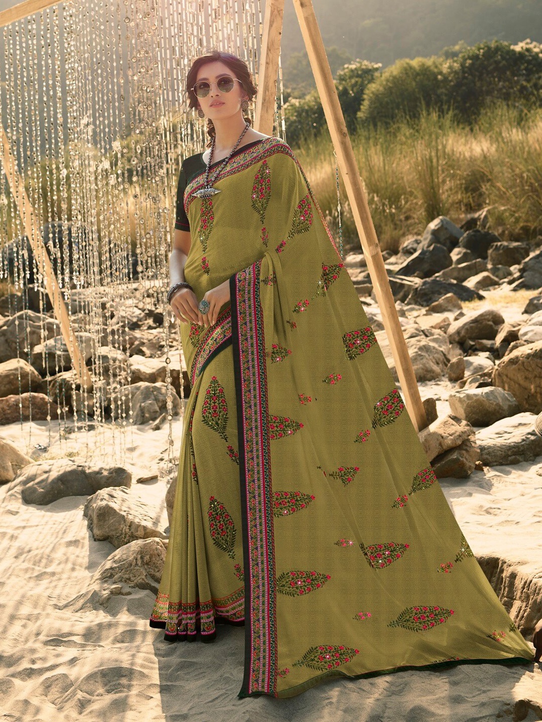 KALINI Floral Printed Pure Georgette Saree, Green