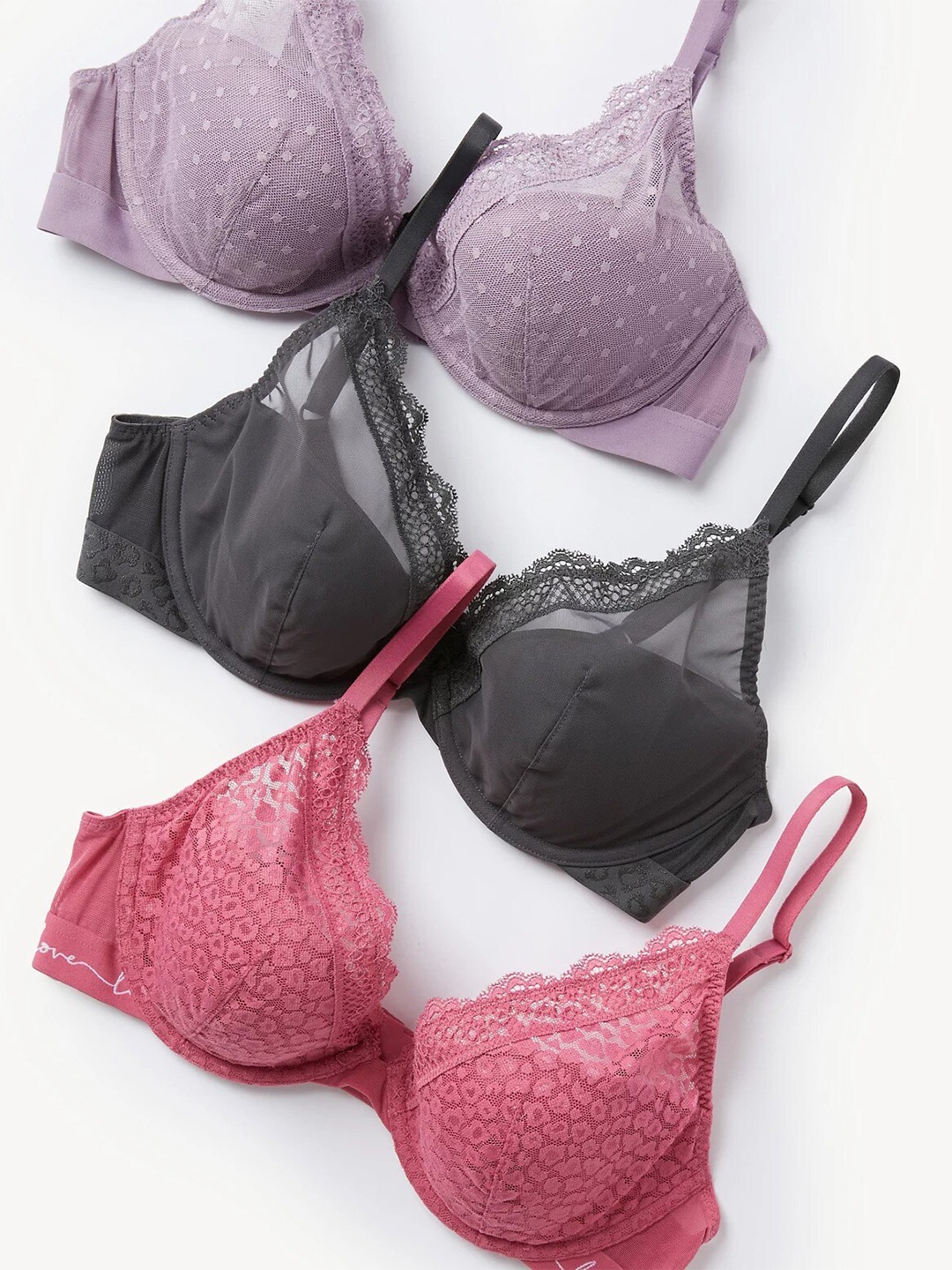 

Marks & Spencer Pack Of 3 Full Coverage Cut & Sew Lightly Padded Lace Bra All Day Comfort, Pink