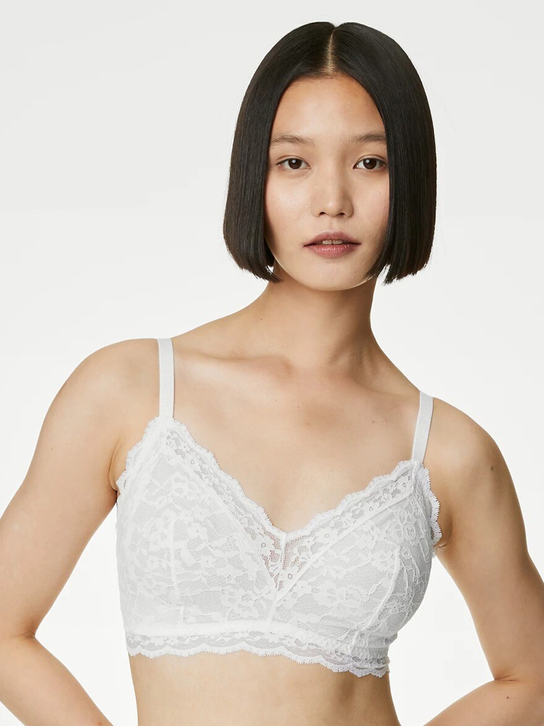 

Marks & Spencer Lace Non-wired Non-Padded Bralette Bra All Day Comfort, White