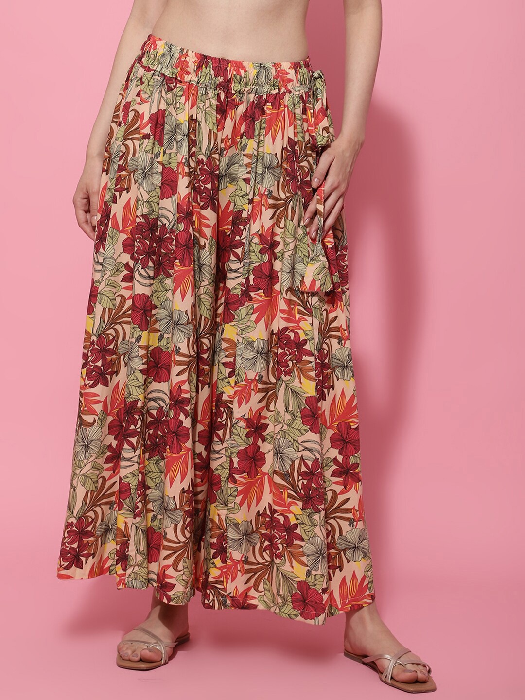 

TAG 7 Women Floral Printed Flared Palazzos, Brown