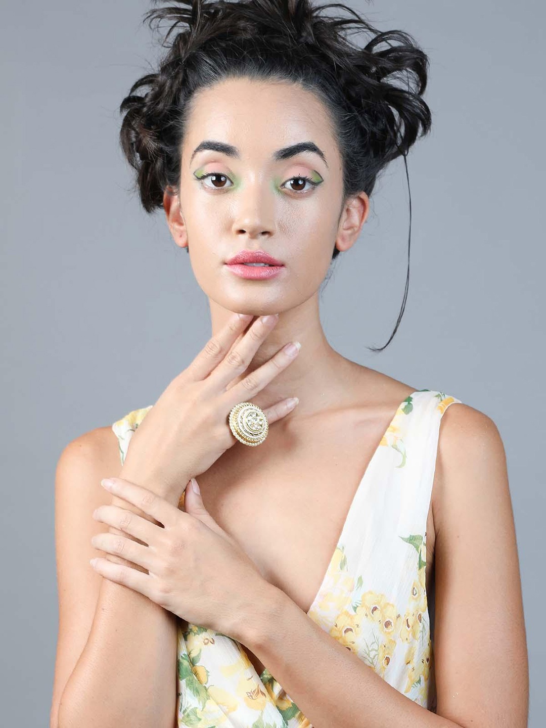 

ODETTE Gold-Plated Stone-Studded Cocktail Finger Ring