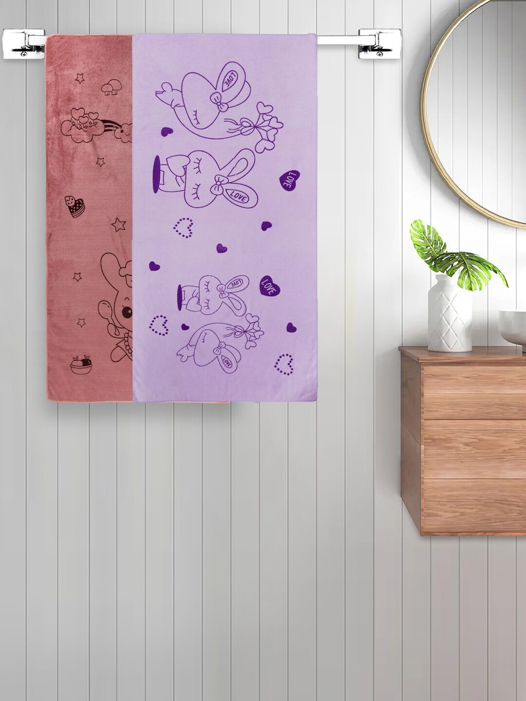 

FABINALIV 2-Pcs Purple & Mauve Conversational Printed 300 GSM Cotton Bath Towels