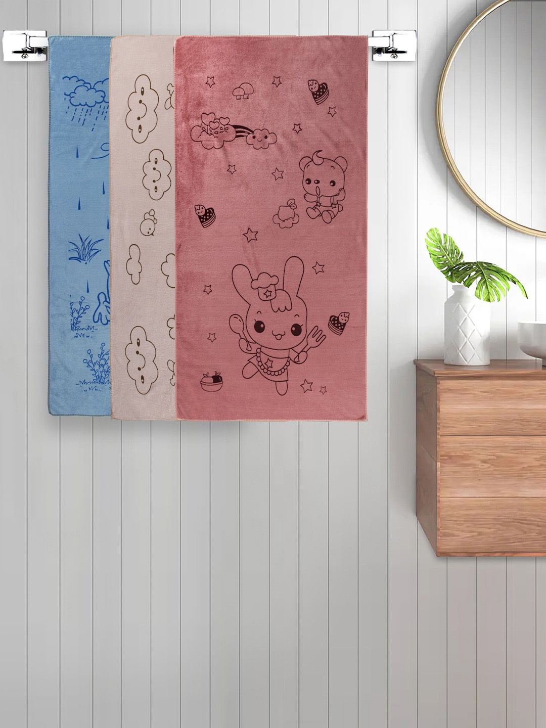 

FABINALIV 3-Pcs Blue & Pink Printed 300 GSM Cotton Bath Towels