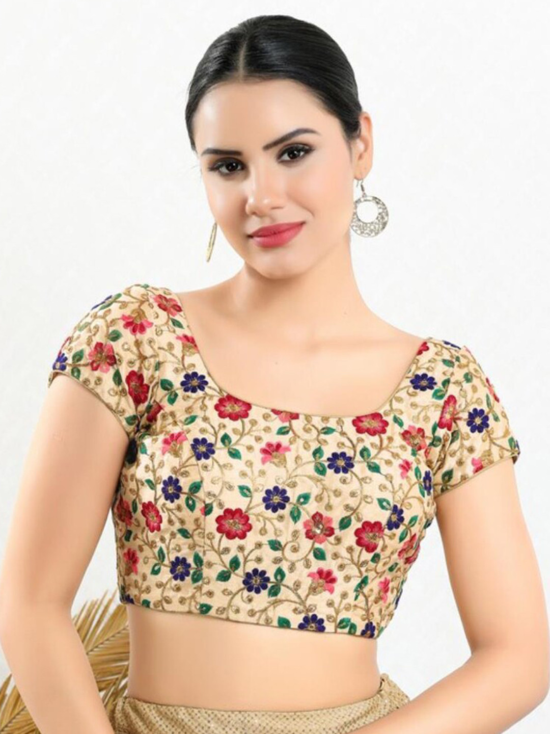 

SALWAR STUDIO Flloral Embroidered Padded Readymade Saree Blouse, Gold