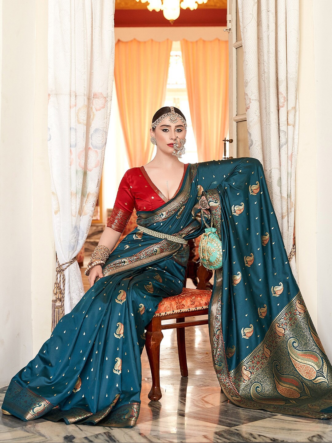 

KARAGIRI Ethnic Motifs Woven Design Zari Banarasi Saree, Blue