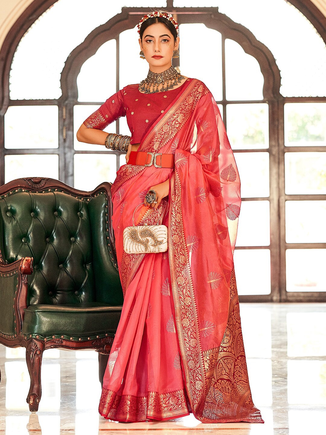 

KARAGIRI Ethnic Motifs Woven Design Zari Saree, Red