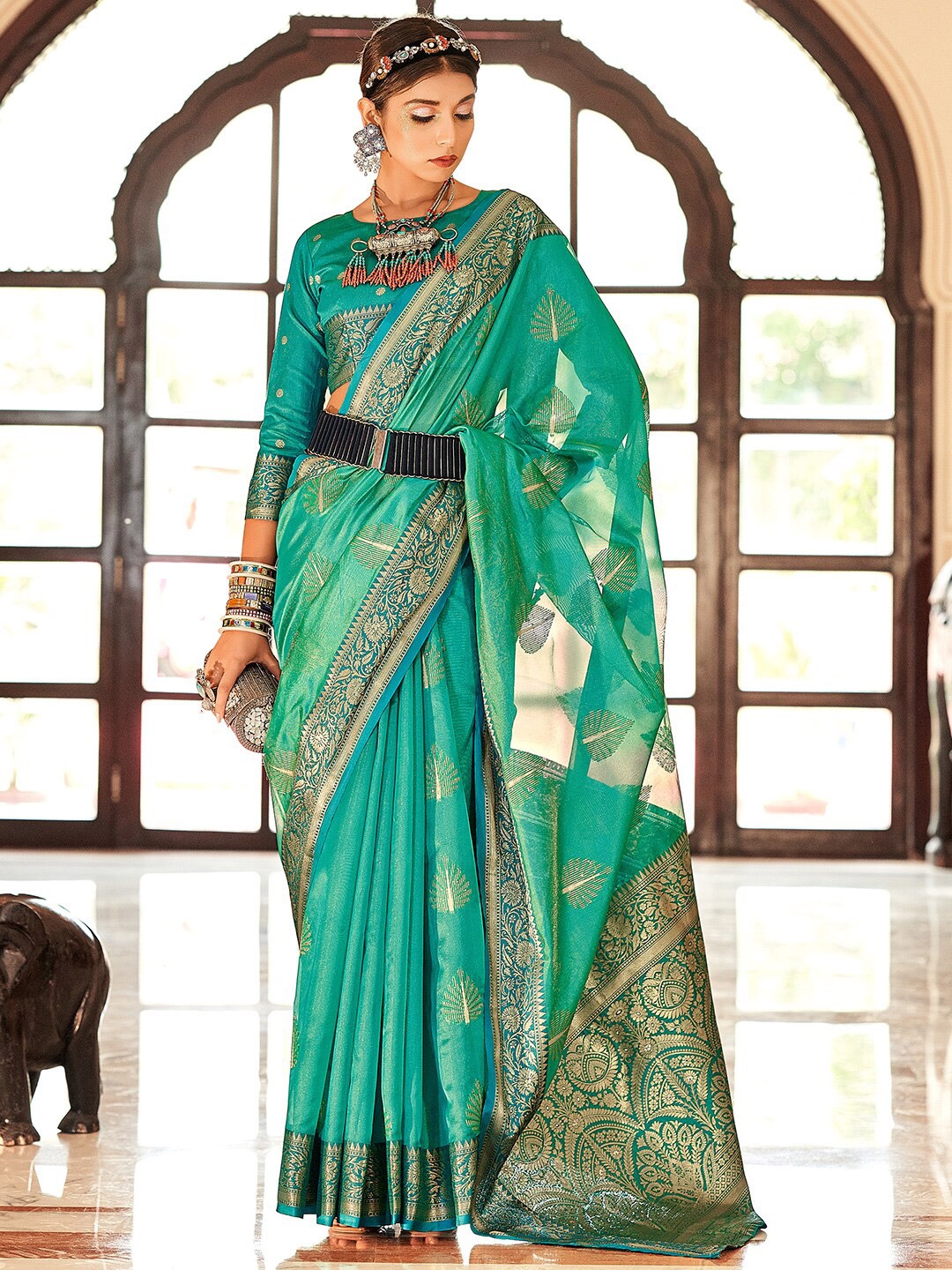 

KARAGIRI Woven Design Zari Saree, Blue