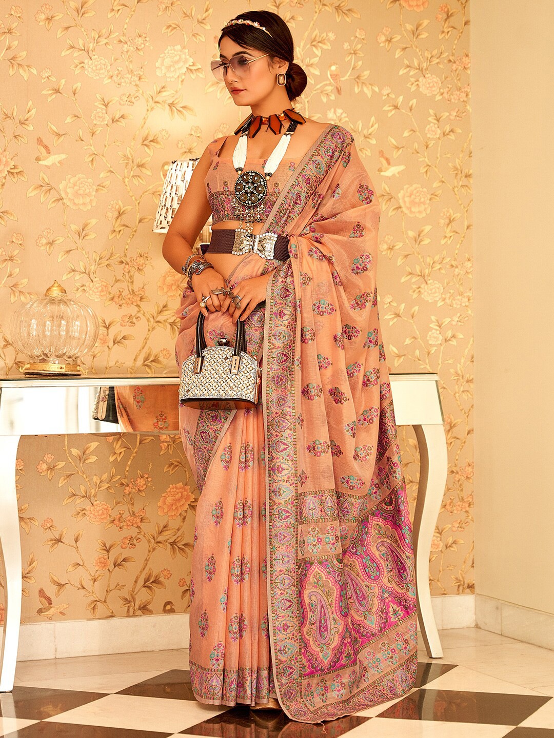 

KARAGIRI Floral Printed Silk Blend Saree, Peach