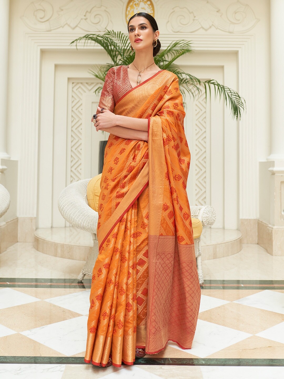 

KARAGIRI Ethnic Woven Design Zari Patola Saree, Orange